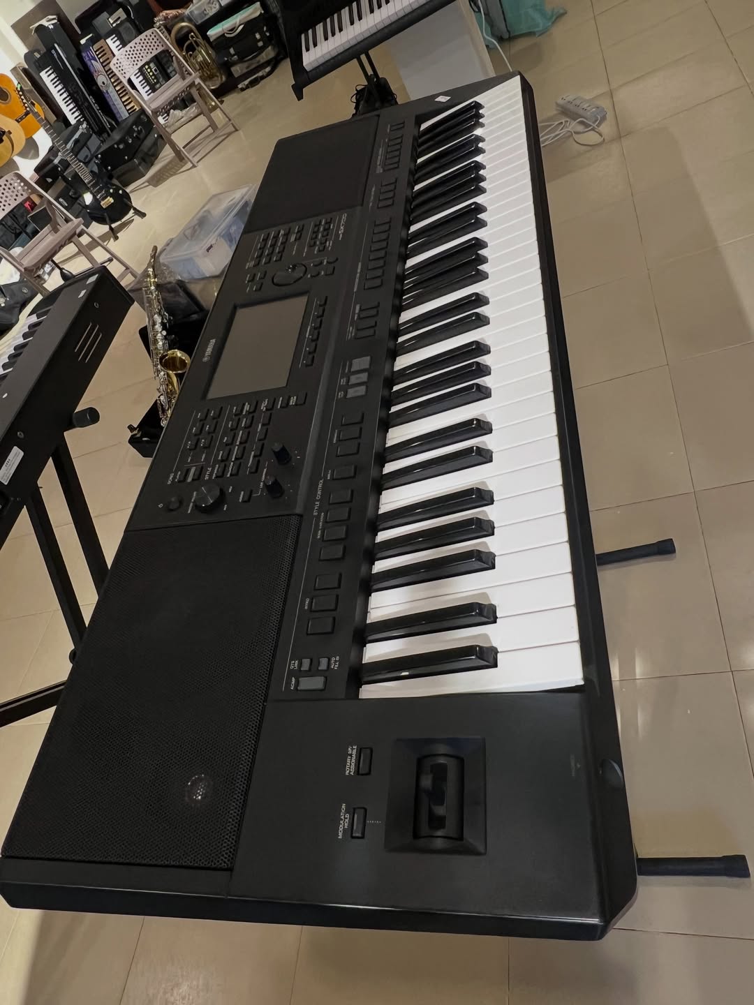 Yamaha PSR-SX700, brand new