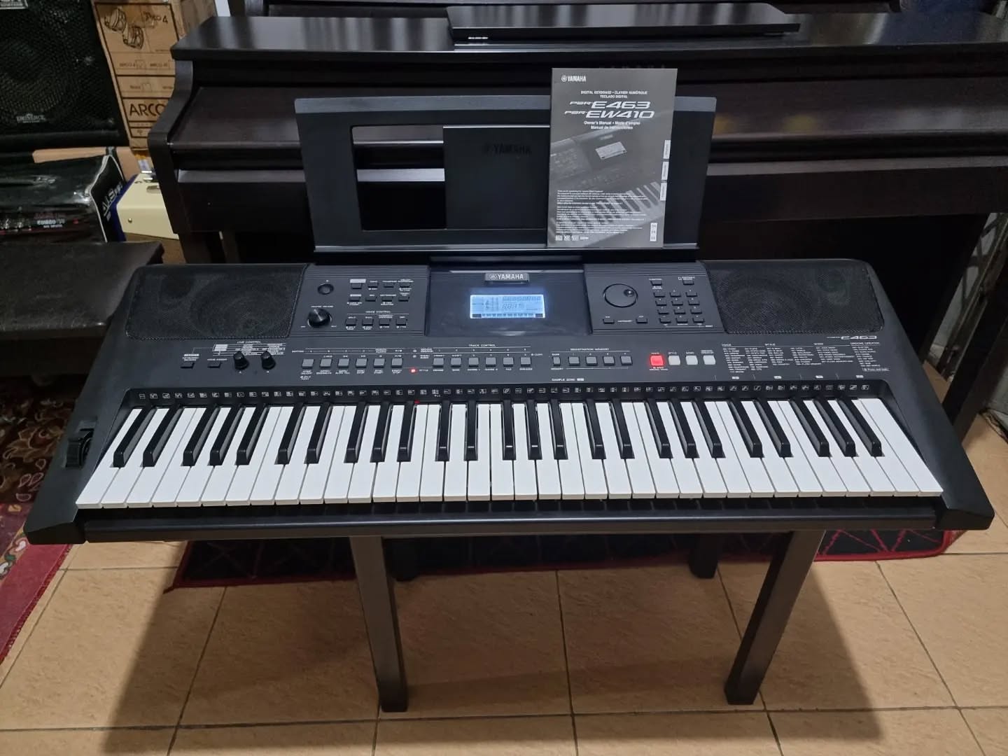 Yamaha PSR-E463, brand new